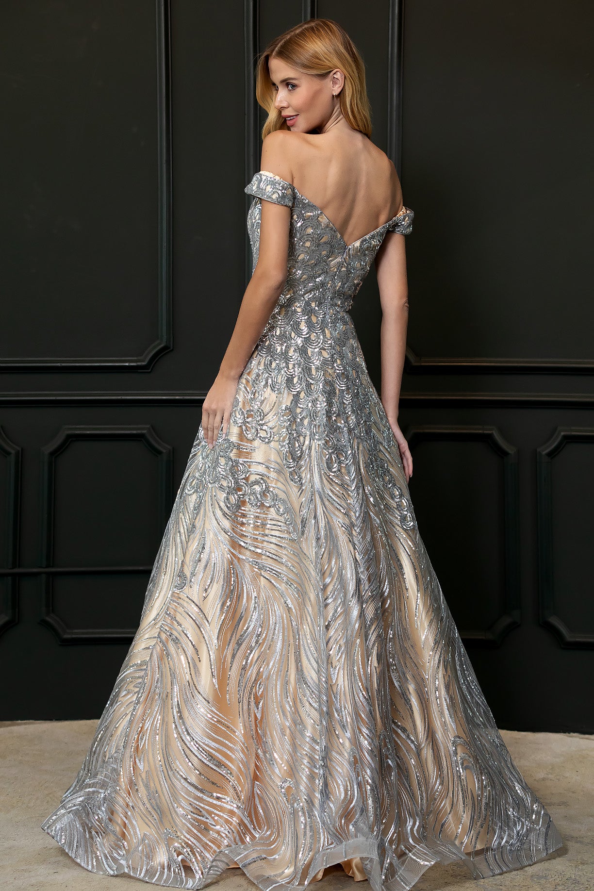 Vestido plateado EM9301