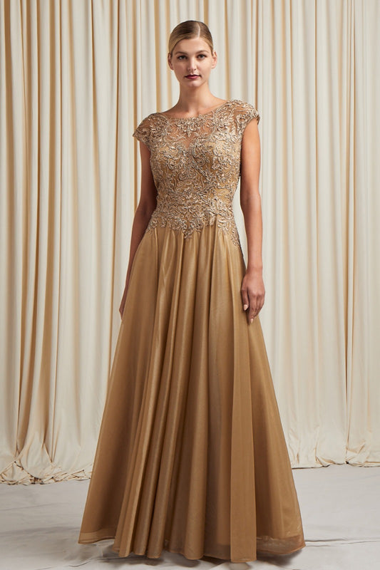 Vestido de Fiesta Dorado con Encaje Bordado y Falda de Tul